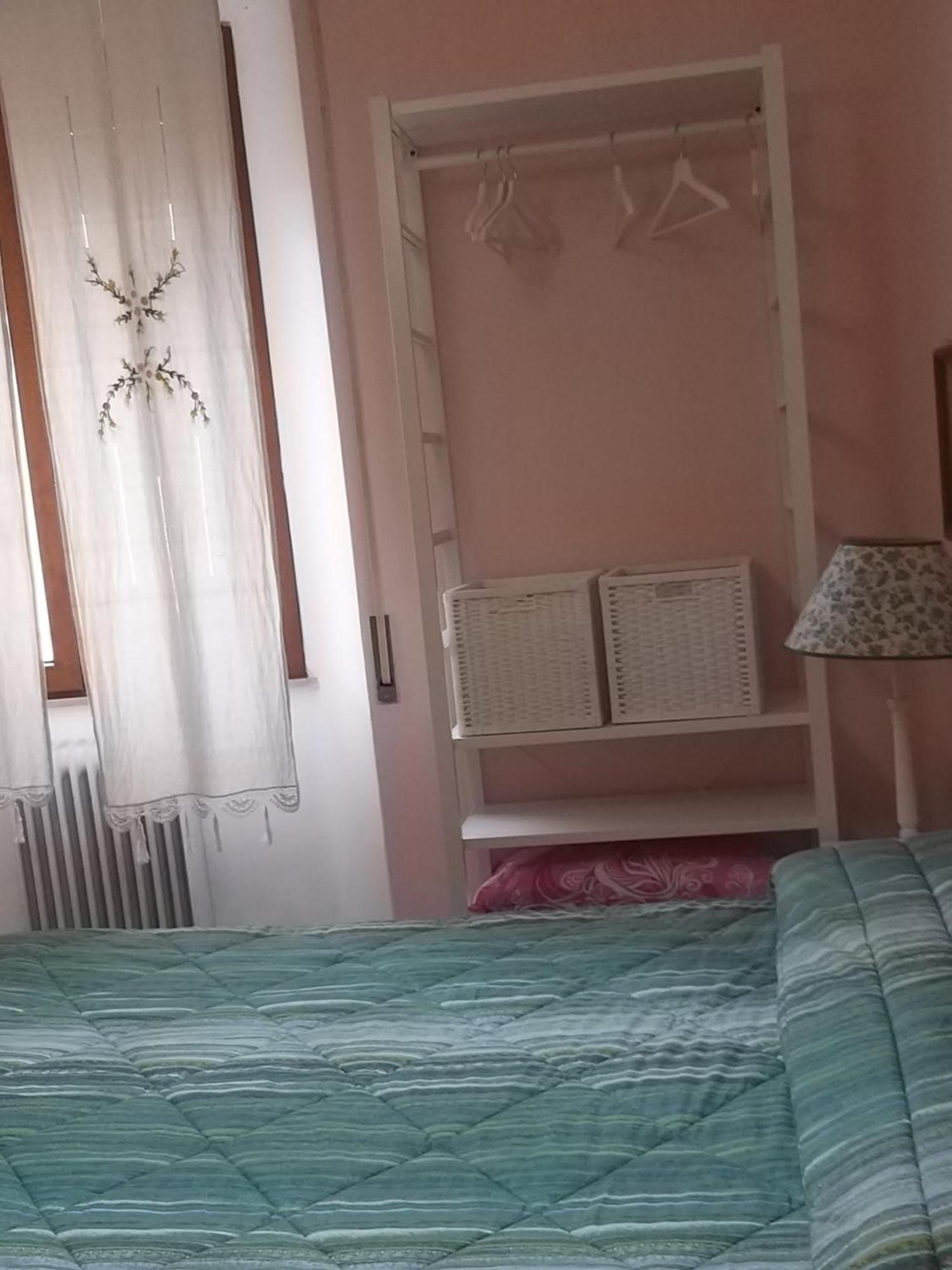 Antica Casa Di Famiglia Hotel Castiglione del Lago Szoba fotó