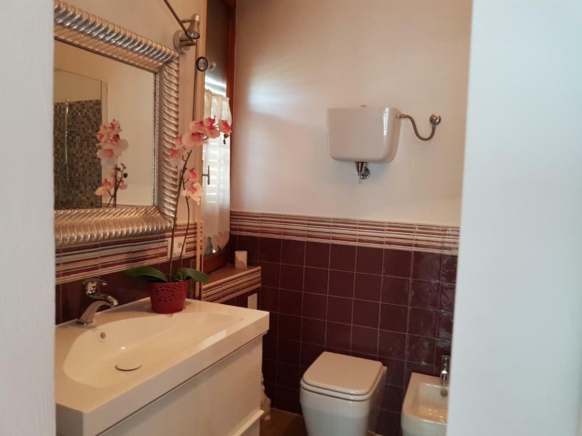 Antica Casa Di Famiglia Hotel Castiglione del Lago Kültér fotó
